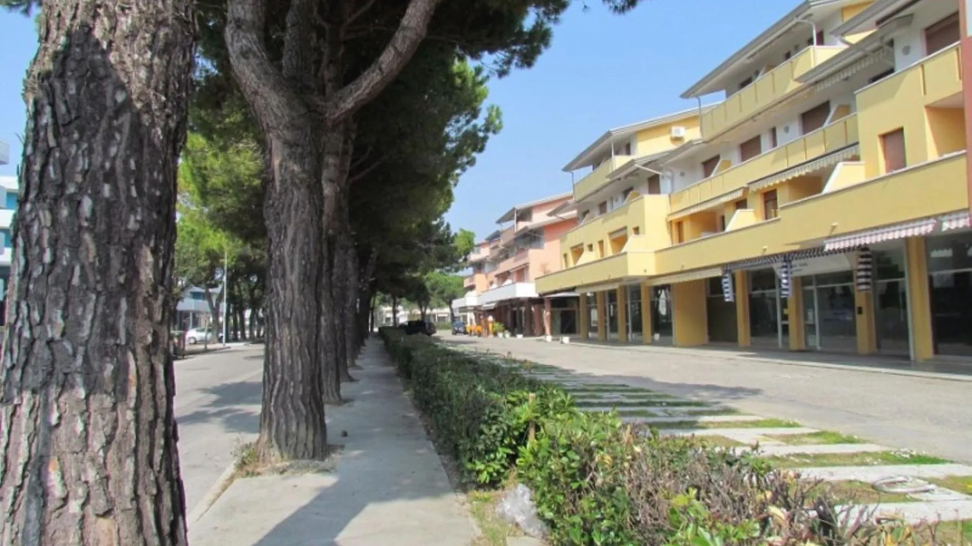 Beautiful Comfortable Apartment With A Large Balcony - Beach Place Bibione Italy