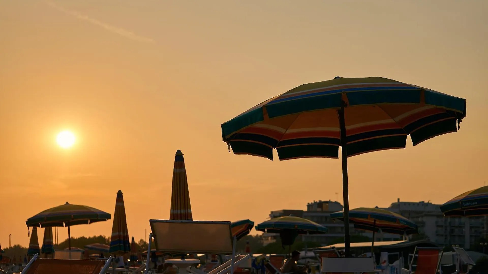 Beautiful Comfortable Apartment With A Large Balcony - Beach Place Bibione