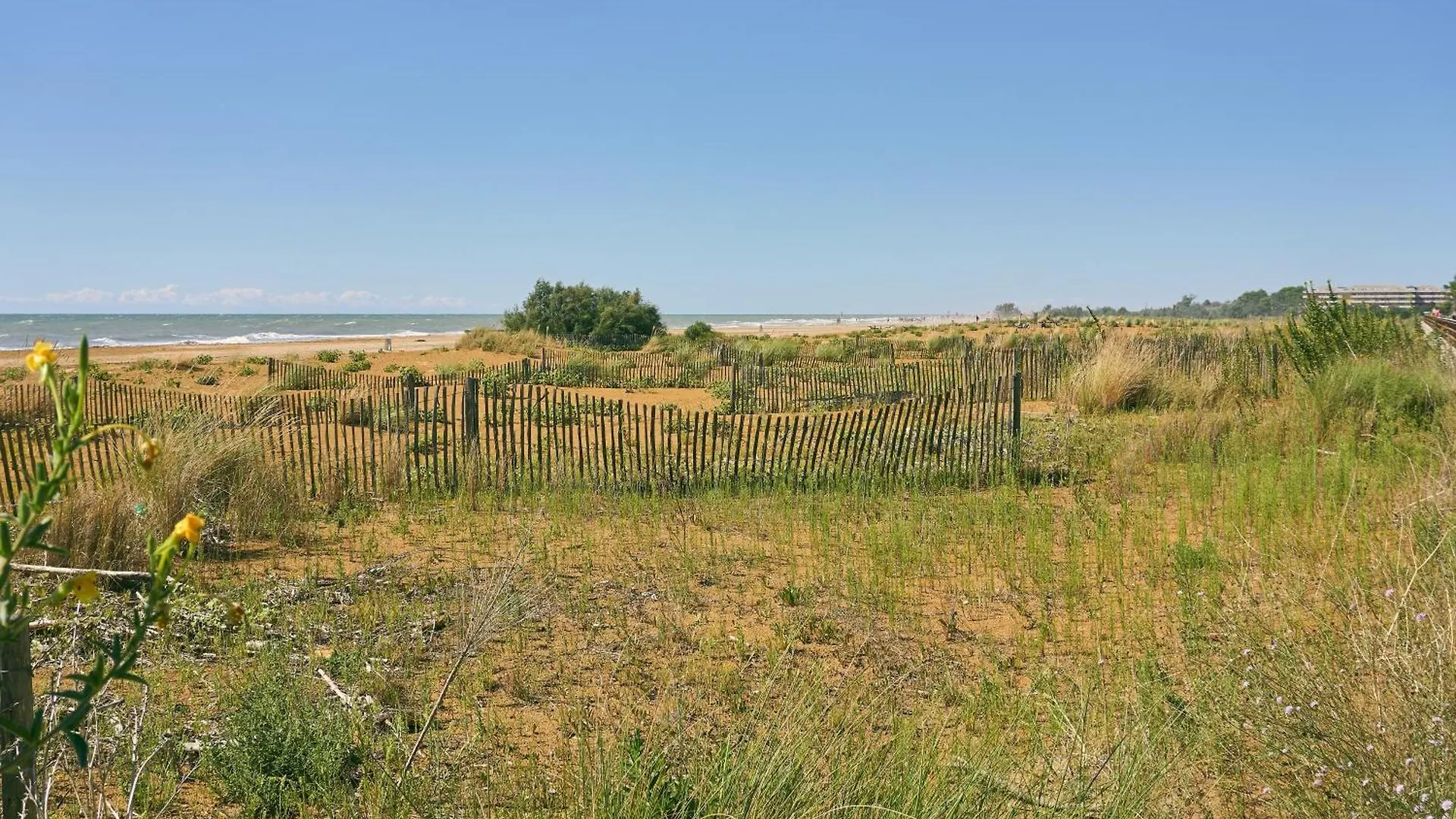 Beautiful Comfortable Apartment With A Large Balcony - Beach Place Bibione